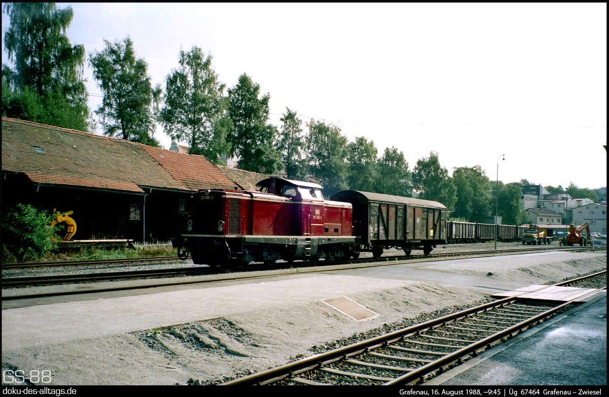 Strecken und Bahnhöfe